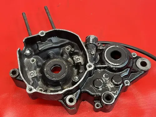 1985 Yamaha YZ80 YZ 80 Left Side Crankcase Engine Case Half