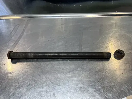 1984 Yamaha YZ125 YZ 125 Rear Axle