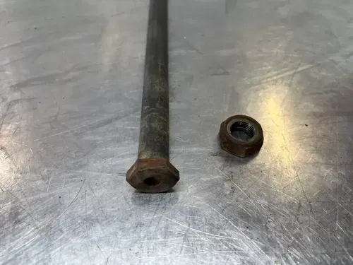 1984 Yamaha YZ125 YZ 125 Rear Axle