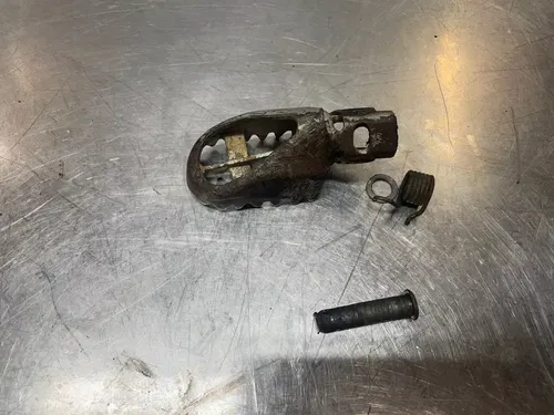2004 Suzuki RM65 Kawasaki KX65 Foot Pegs Left Right Peg