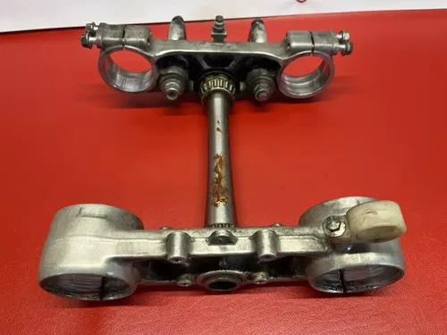 1999 Honda CR250R CR250 Triple Tree Steering Stem Clamp