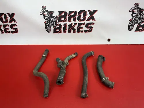 1984 Honda CR250R CR 250 CR250 250R Radiator Hoses Hose Joint