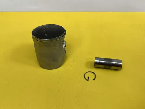1982 1983 Yamaha YZ100 YZ 100 Piston Wrist Pin