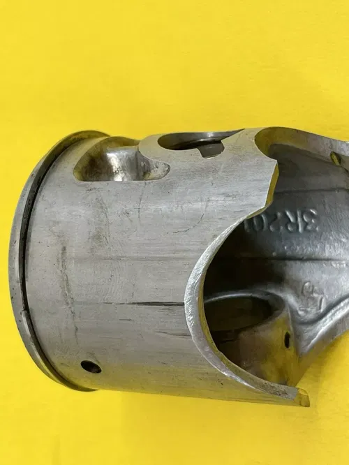 1982 1983 Yamaha YZ100 YZ 100 Piston Wrist Pin