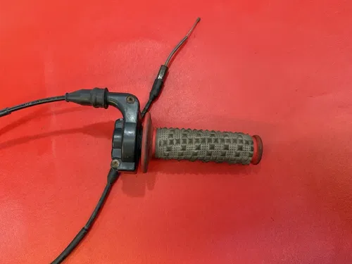 1990 Yamaha YZ80 YZ 80 86-92 Throttle Grip Cable Tube