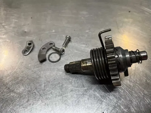 1990 Kawasaki KDX200 Kick Start Starter Shaft And Gear KDX 200 Kickstarter