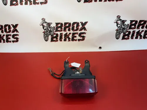 2007 87-07 Honda Elite 80 CH80 Tail Light Assembly CH Bracket