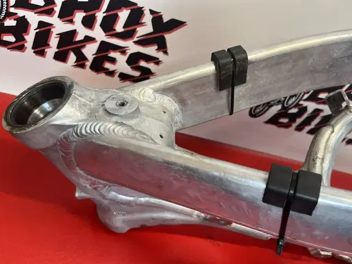 2005 Honda CRF450R CRF450 CRF 450R 450 Frame