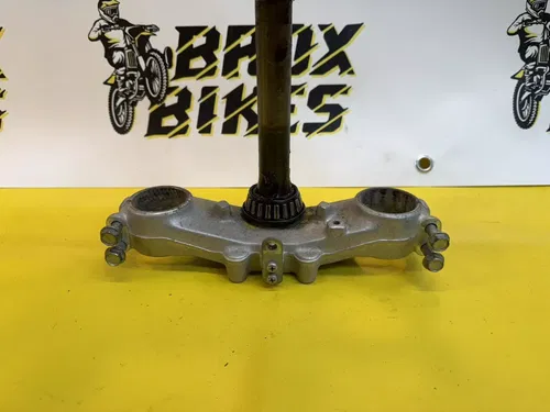1990 Suzuki DR350 DR 350 DR350ES Steering Stem Triple Tree Triple Clamp