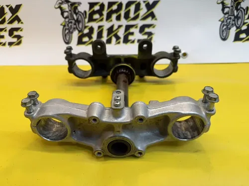 1990 Suzuki DR350 DR 350 DR350ES Steering Stem Triple Tree Triple Clamp