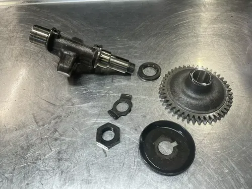 1985 Yamaha XT350 Balance Shaft and Drive Gear XT 350