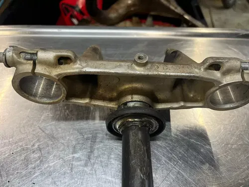 1981 Suzuki RM125 RM 125 Triple Tree Steering Stem Clamps