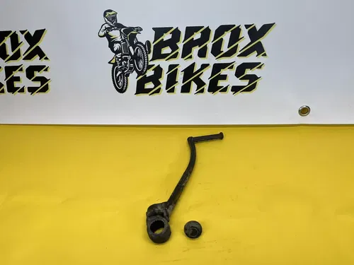1982 Suzuki PE175 PE 175 Kick Start Starter Lever Kicker