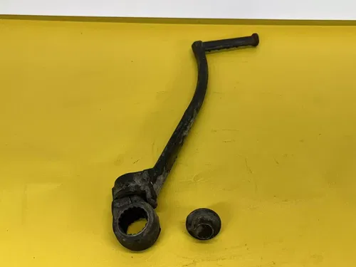 1982 Suzuki PE175 PE 175 Kick Start Starter Lever Kicker