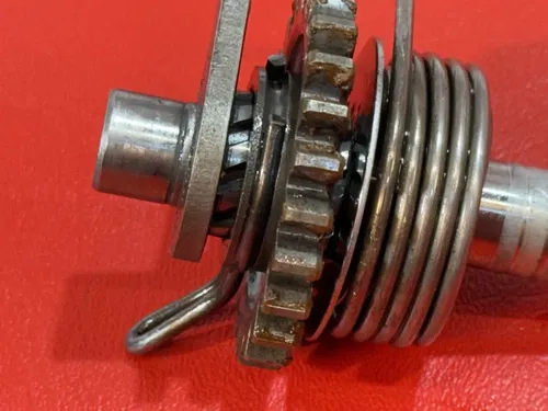 1990 Yamaha YZ80 YZ 80 86-92 Kick Start Starter Kickstarter Gear Shaft Spindle