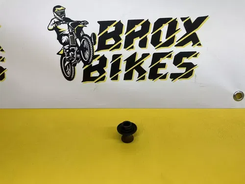 1982 1983 Yamaha YZ100 YZ 100 Front Wheel Spacer Collar