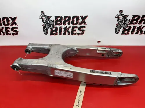 2005 Honda CR85R CR85 CR 85 85R Swingarm Small Wheel Swing Arm