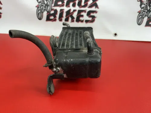 1984 Honda CR250R CR250 CR 250 250R Left Side Radiator