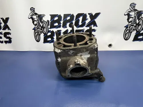 1984 Husqvarna Husky CR250 CR 250 Engine Cylinder Head Jug