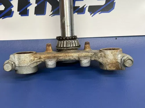 2004 Yamaha TTR125 TT-R125 Steering Stem Triple Tree