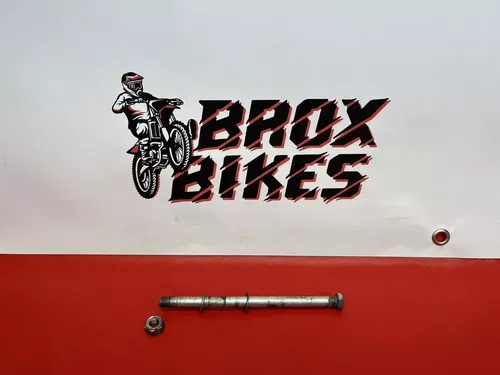 1985 Yamaha YZ80 YZ 80 Front Wheel Axle