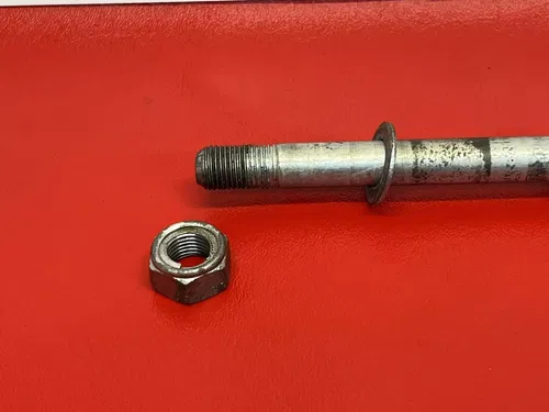 1985 Yamaha YZ80 YZ 80 Front Wheel Axle