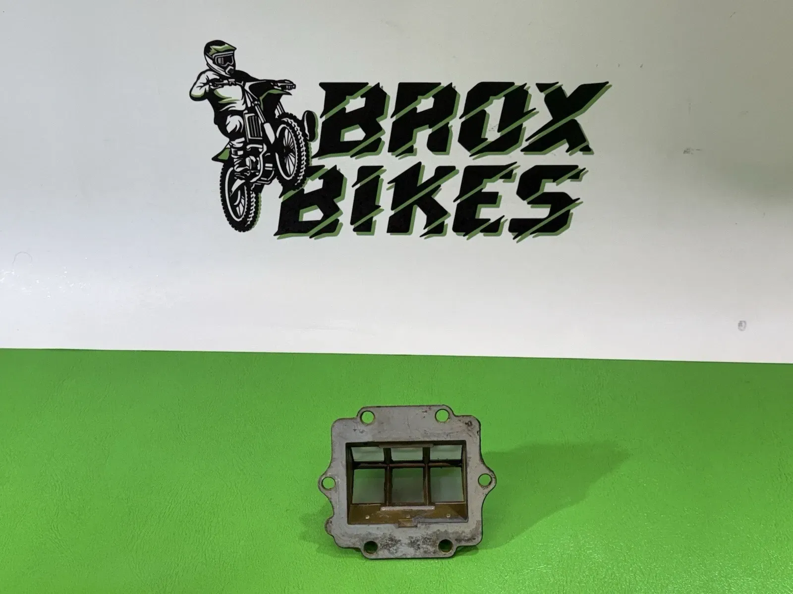 2000 Kawasaki KDX200 KDX 200 95-06 Reed Cage Valve Block Reeds