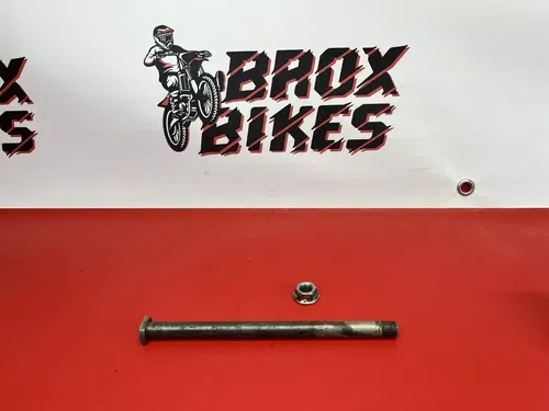 1997 honda CR80RB CR80R CR 80 80R CR80 80RB Swing Arm Swingarm Pivot Bolt Shaft