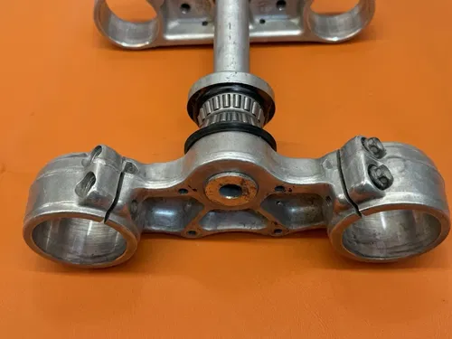 2001 KTM 400 EXC 400EXC Triple Tree Steering Stem Clamp