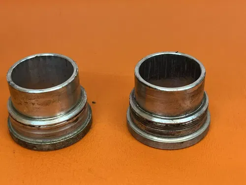 2005 KTM 300EXC 300 EXC 250 250EXC Front Wheel Axle Collar Spacer Bushing