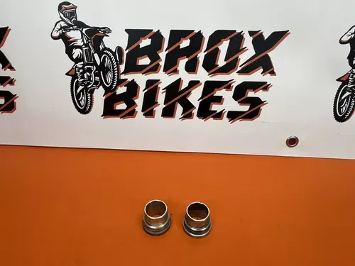 2005 KTM 300EXC 300 EXC 250 250EXC Front Wheel Axle Collar Spacer Bushing