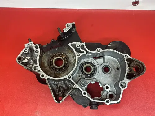 1987 Yamaha YZ125 YZ 125 Right Side Crankcase Engine Case Half