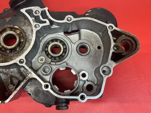 1987 Yamaha YZ125 YZ 125 Right Side Crankcase Engine Case Half