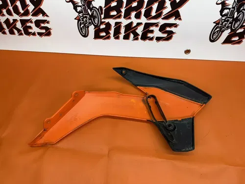2015 KTM 85SX 85 SX 2013 - 2017 Left Side Radiator Shroud Plastic Spoiler