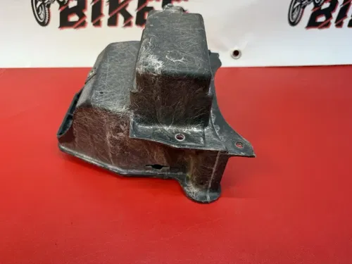 Honda 1985-2007 CH80 80 Elite Scooter Battery Box Tray Holder Base OEM *