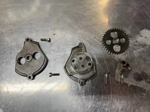 1985 Honda XL80 XL80S XR80 XR80R Oil Pump XL 80