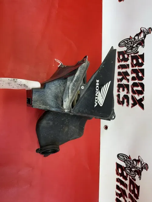 2002 Honda CR250R CR250 CR 250 250R Airbox Air Box Filter Cleaner Boot Cage