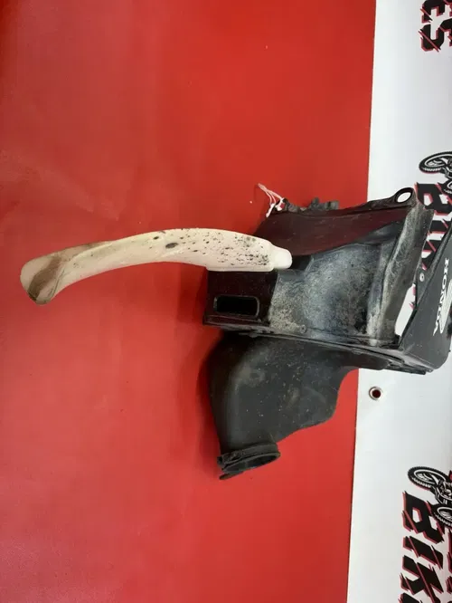 2002 Honda CR250R CR250 CR 250 250R Airbox Air Box Filter Cleaner Boot Cage