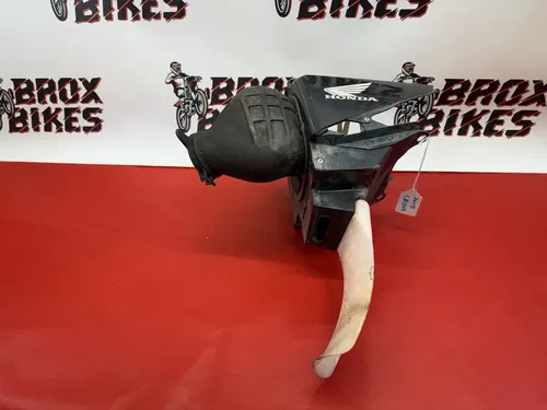2002 Honda CR250R CR250 CR 250 250R Airbox Air Box Filter Cleaner Boot Cage