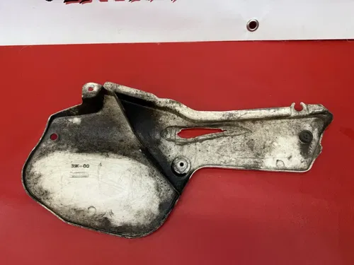 1990 Yamaha YZ80 YZ 80 Left Side Plastic Panel Cover