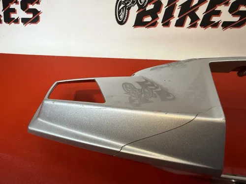 1985-2007 HONDA ELITE 80 CH80 CH COVER 53204-GE1-670ZC Silver