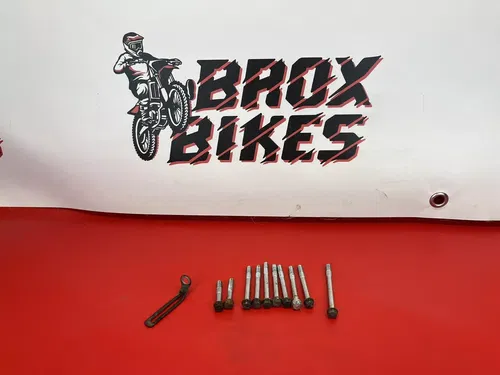 2006 Honda CR85R CR85 CR 85 85R Left Side Crankcase Flange Bolts