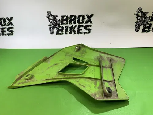 2000 KAWASAKI KDX200 LEFT RADIATOR SHROUD 49089-1120-6W KDX 200 LS OEM