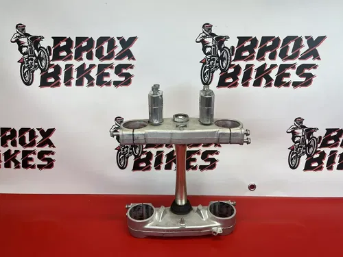 2005 Honda CRF450R CRF 450R CRF450 CRF250R Steering Stem Triple Tree Clamps