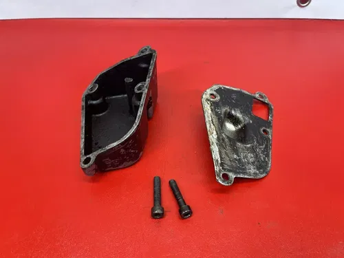 1984 Honda CR250R CR250 CR 250 250R ATAC Cylinder Cover Separator