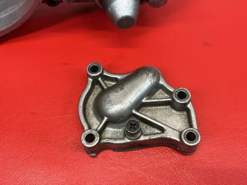 1994 Honda CR250R CR250 CR 250 250R Inner Clutch Cover Right Case Water Pump