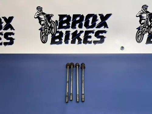 2004 Yamaha TTR125 TTR 125 T-TR125 Cylinder Head Bolts