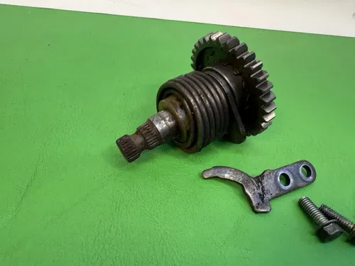 1989 KAWASAKI KX80 KICKSTART KICK START SHAFT W GEAR