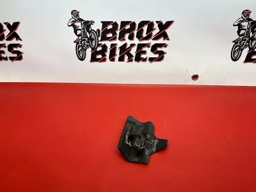 1986 Yamaha XT350 XT 350 Rear Shock Mud Guard Flap