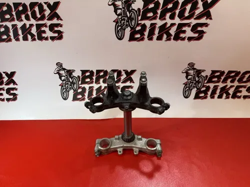 1990 Yamaha YZ80 YZ 80 86-92 Triple Tree Steering Stem Clamp